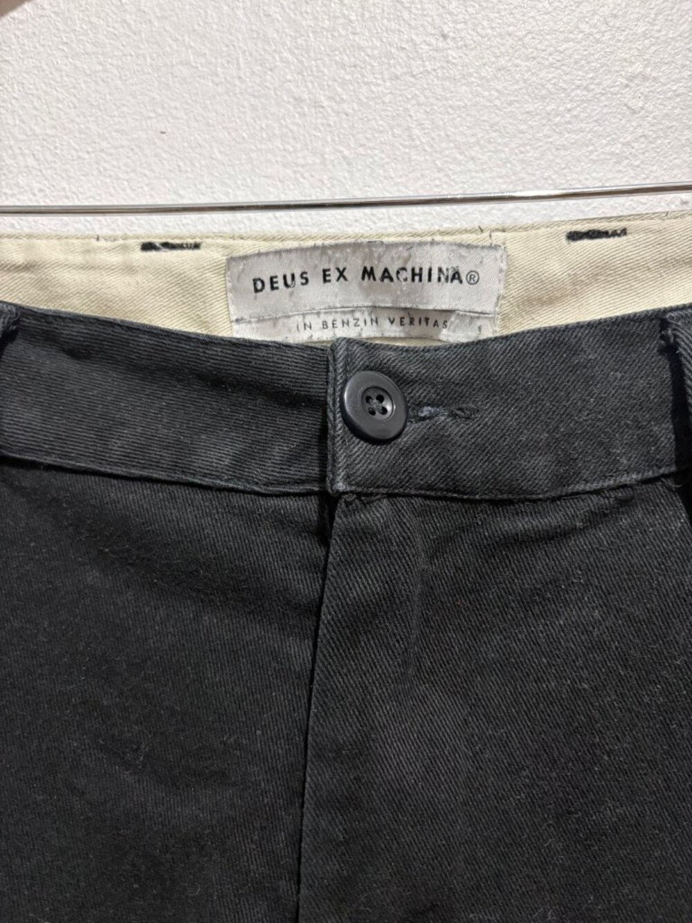 Deus ex Machina Ford stretch twill chino pant in Black - Picture 9 of 13